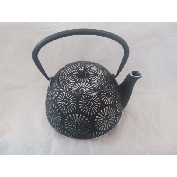Thire lotus gris